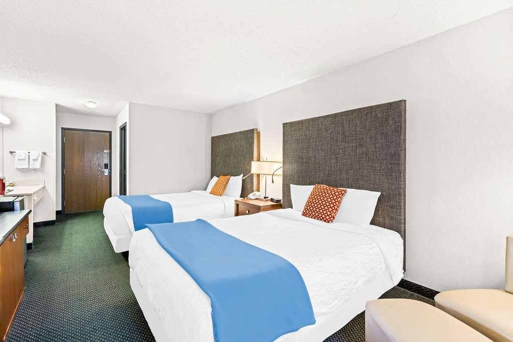 Americas Best Value Inn & Suites - Tahquamenon Country Newberry Ruang foto